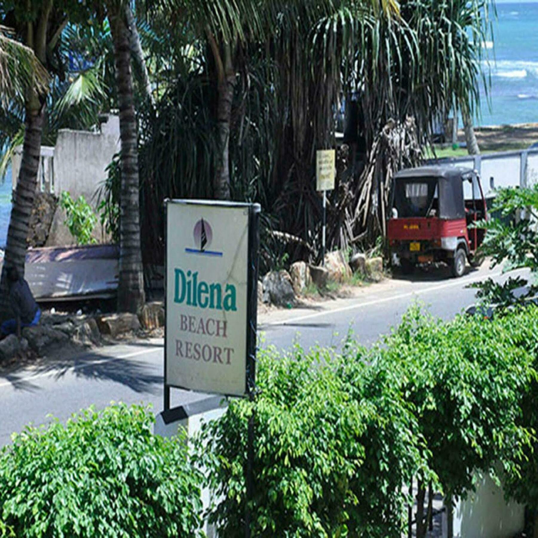 Oyo 384 Dilena Beach Resort Unawatuna Esterno foto